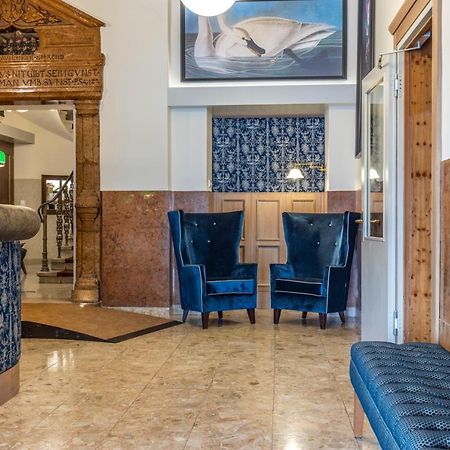 Seehotel Schwan Гмунден Экстерьер фото